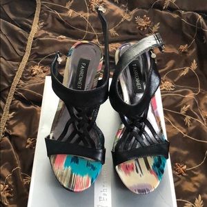 Black wedges sandals size 6